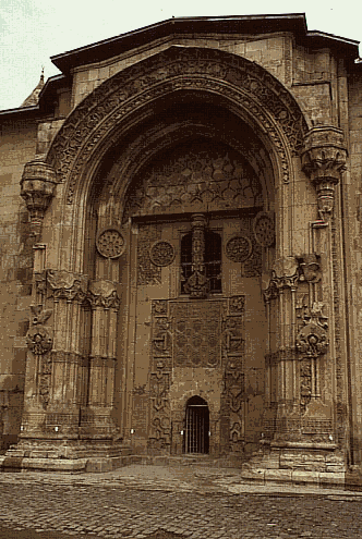 Divrigi Hospital (1228-29). Portal;  Omur Bakirer (METU Faculty of Architecture Archive)