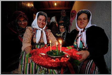 KINA GECELERİMİZ..." , Fotoğrafı : Tahir ZGR